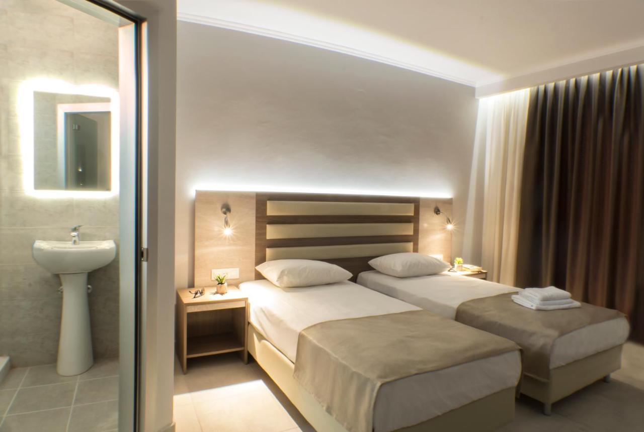 Perla Hotel Halkidiki Kallithea  Экстерьер фото