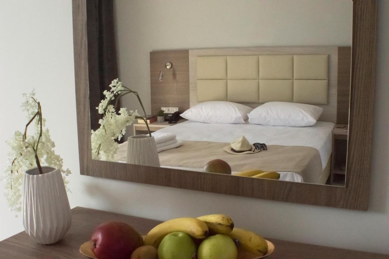 Perla Hotel Halkidiki Kallithea  Экстерьер фото