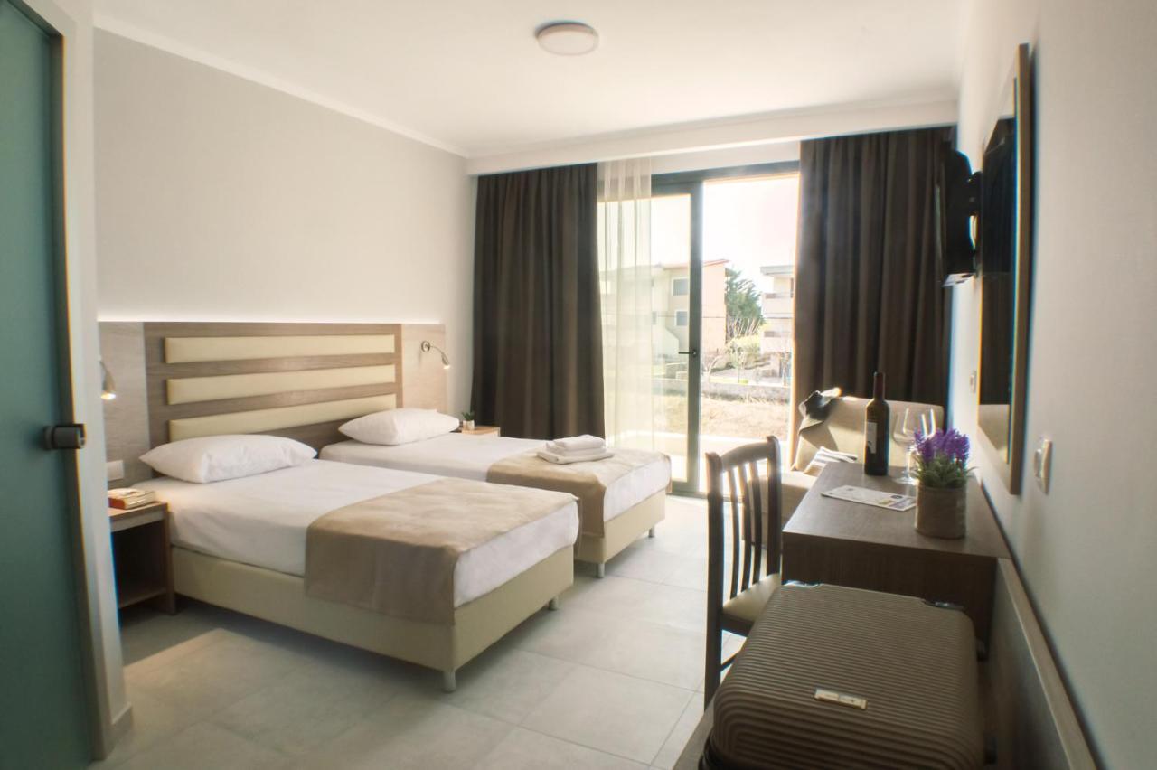 Perla Hotel Halkidiki Kallithea  Экстерьер фото