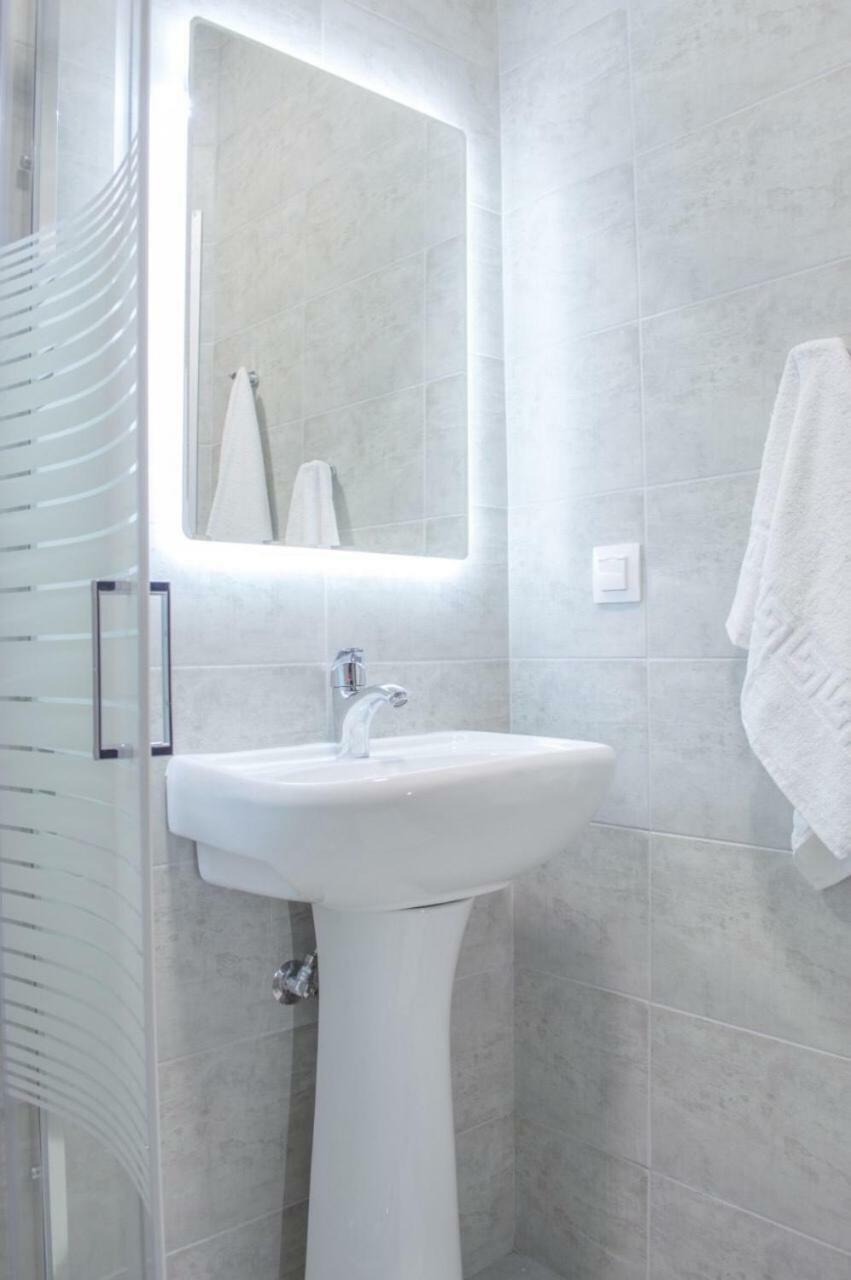 Perla Hotel Halkidiki Kallithea  Экстерьер фото